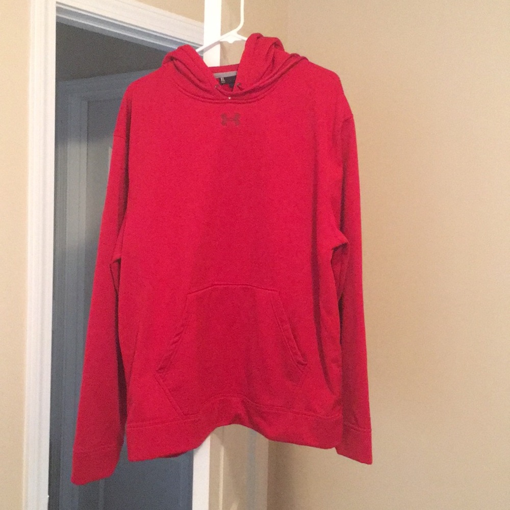 Red Men’s Under Armour sweatshirt XL